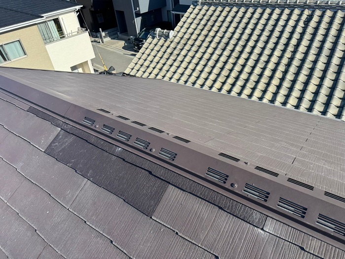 神戸市長田区でスレート屋根の部分補修として割れたスレート屋根を差し替えた後の様子
