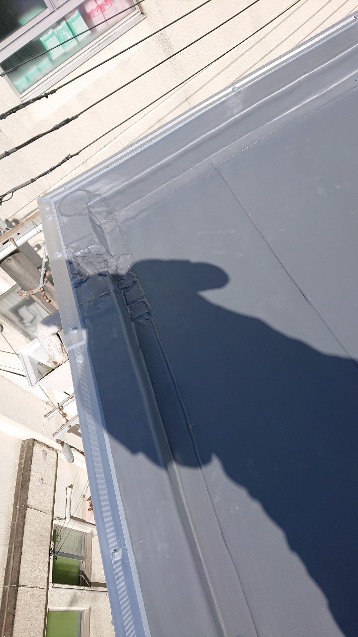 端部の収まりの様子