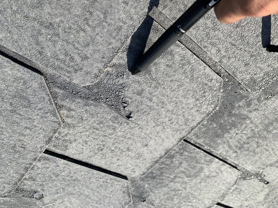 既存の塗膜が流れている様子