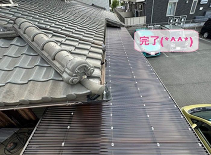 加古郡播磨町でストックヤード屋根の波板張り替えが完了した現場の様子