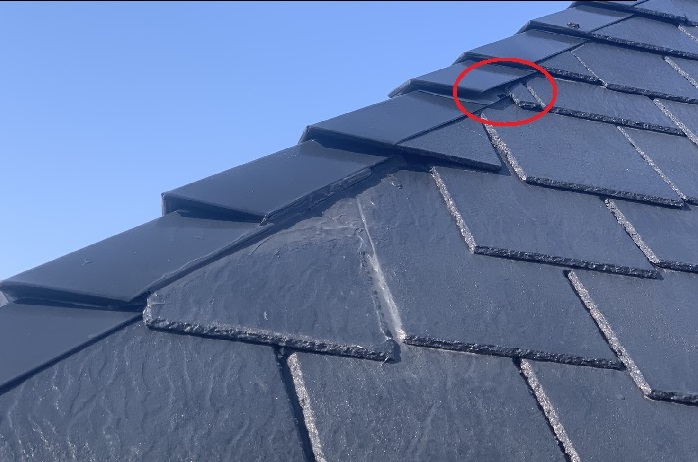 スレート屋根の欠損