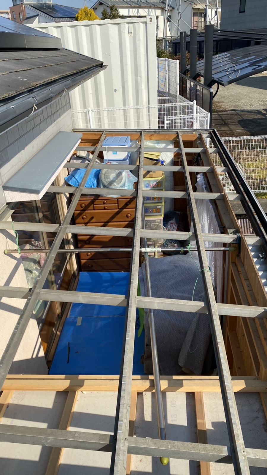 神戸市北区での波板交換で波板を撤去した様子