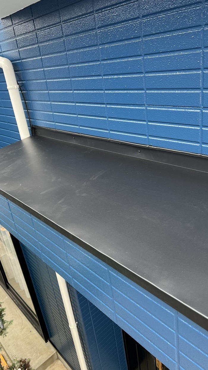 板金を使って補修した金属屋根