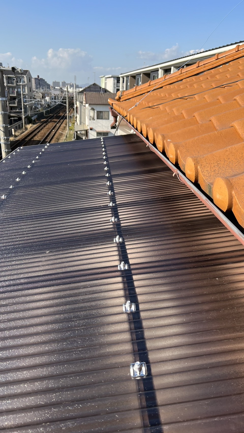 波板交換で使用したステンレス製のビス