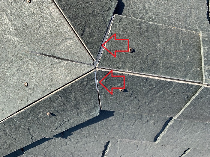 コーキングが劣化している様子