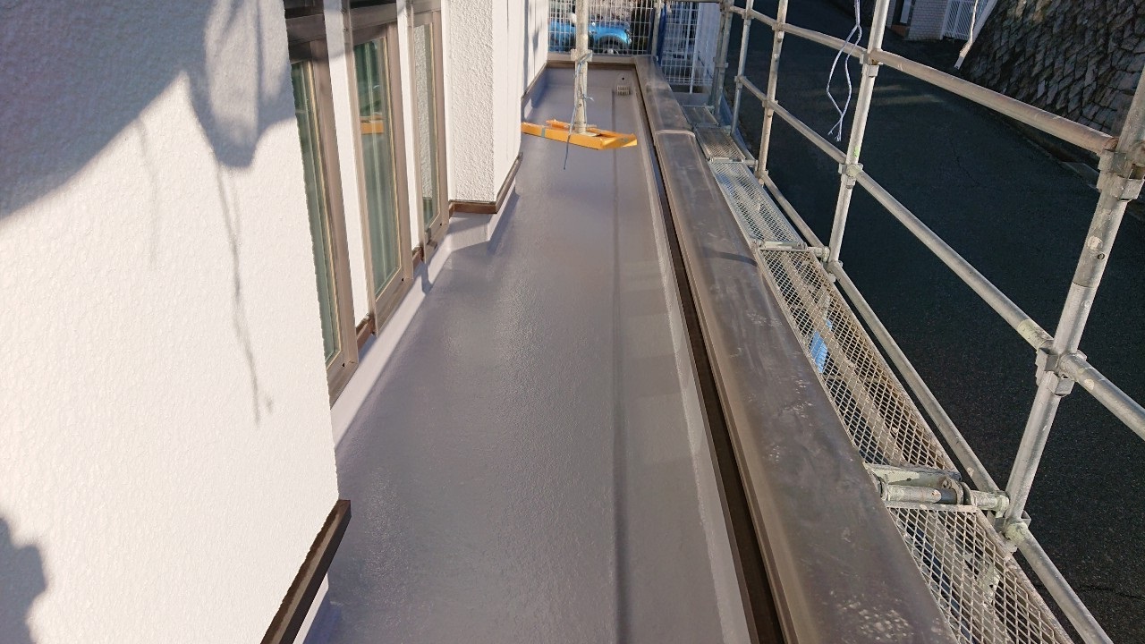 バルコニーの防水工事完了