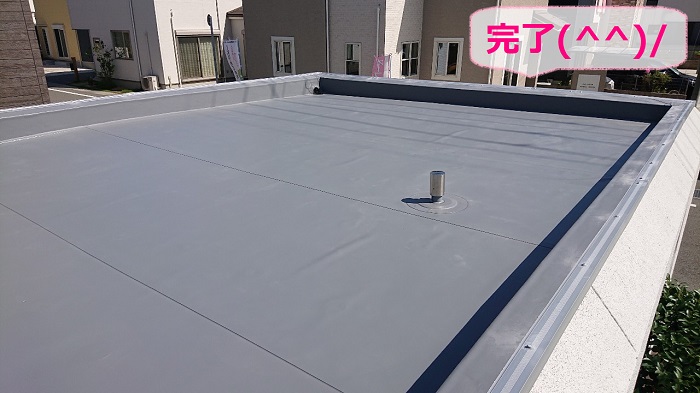 加古郡稲美町での塩ビシート防水機械固定工法完了