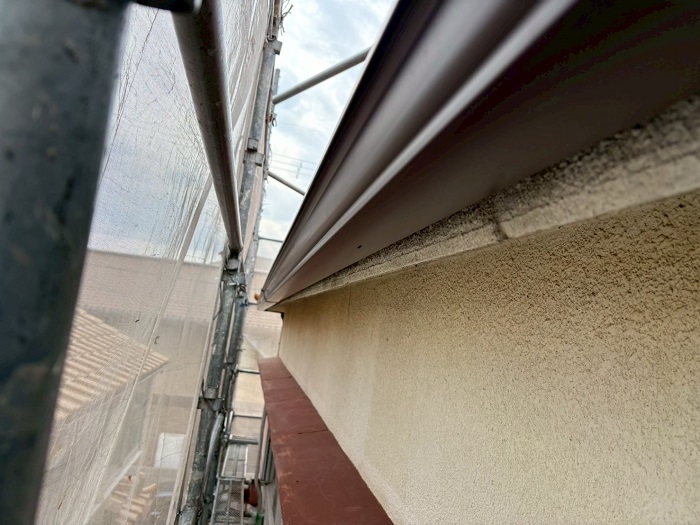 明石市で穴の空いた半丸105をシルビスケアＰＣ５０へ交換した後の様子