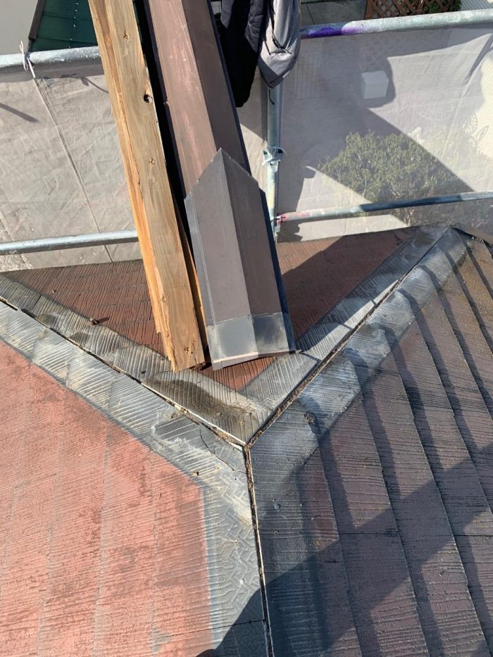 棟木を撤去した様子