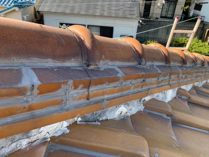 古い棟瓦の様子