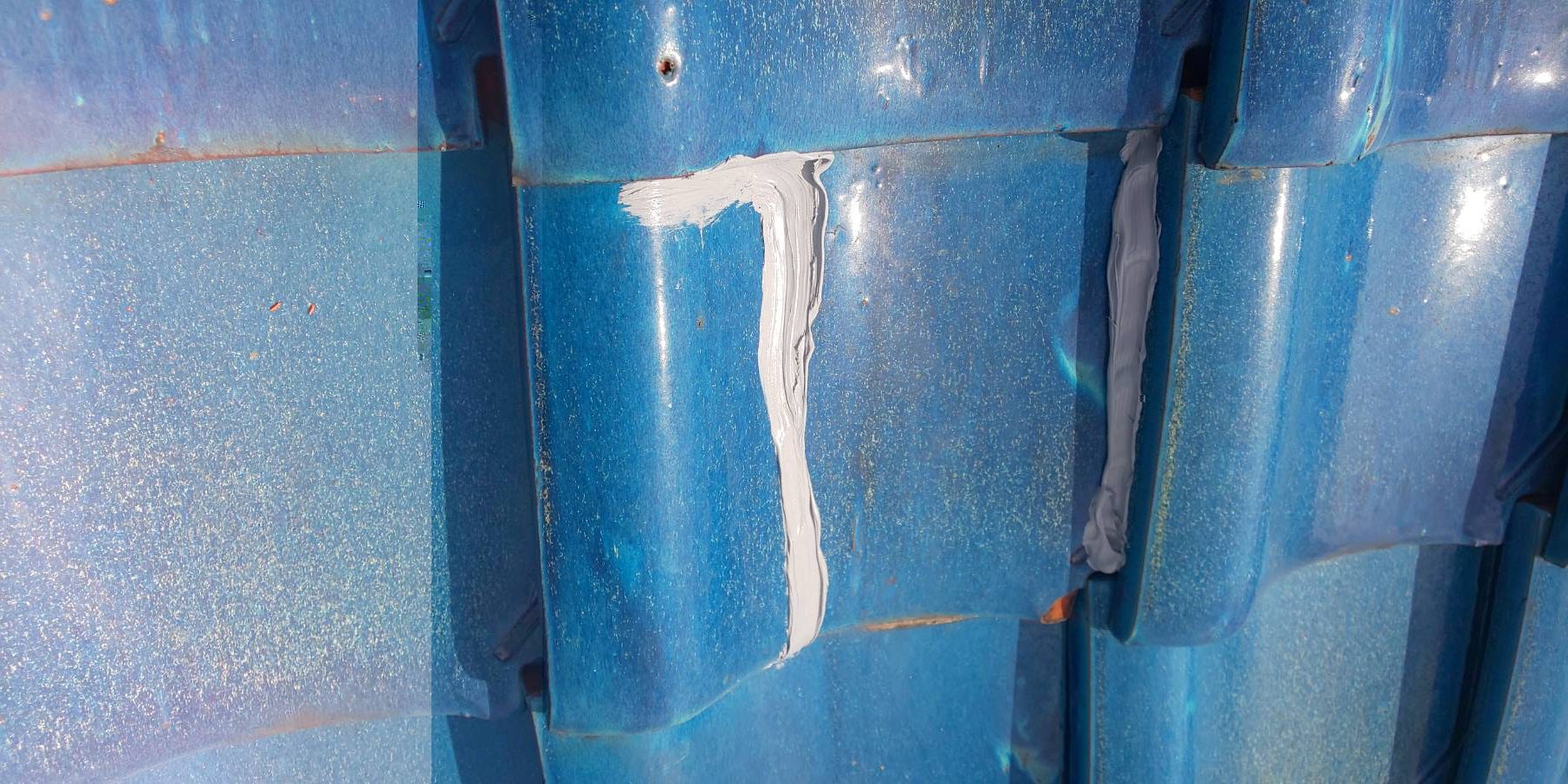 西宮市瓦を補修