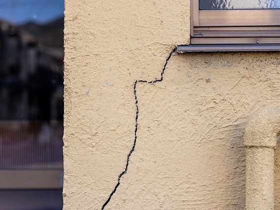 外壁クラック