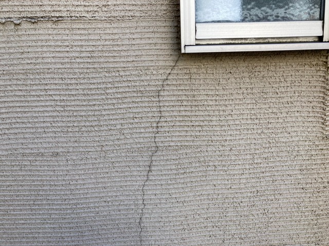 外壁クラック