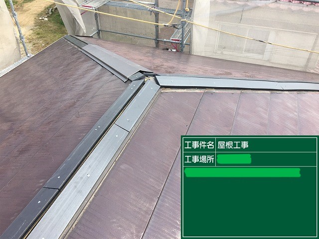 樹脂製屋根部材