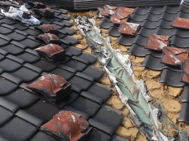 銅製谷板金解体