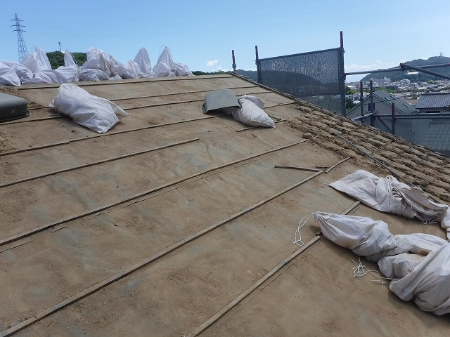葺き土撤去