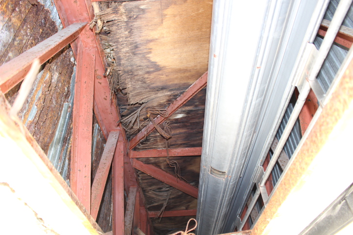 ガレージ屋根葺替え3