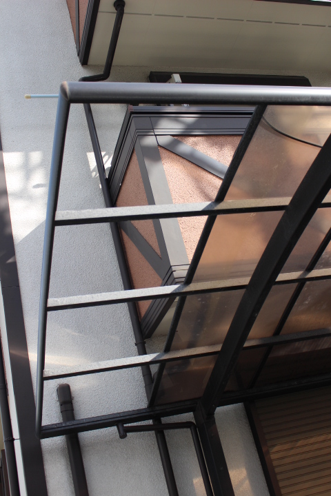 ポリカ屋根復旧３