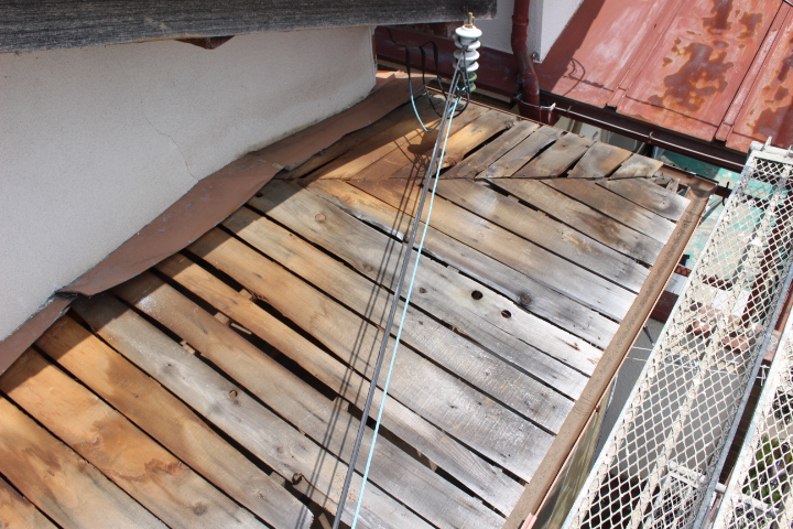 西宮市庇屋根修理３