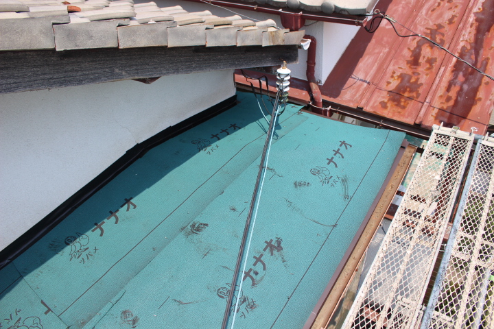 西宮市庇屋根修理７