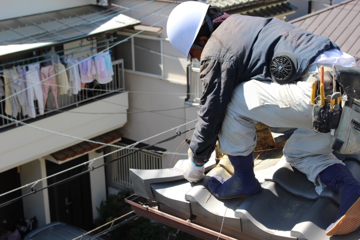 西宮市瓦修理駒隅巴９