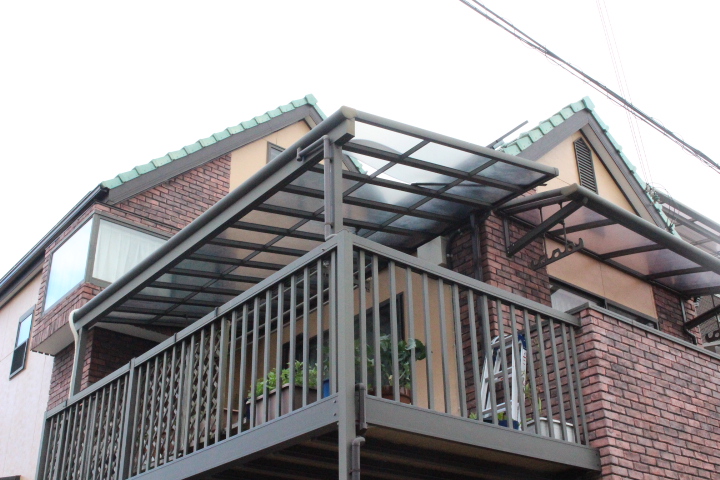 テラス屋根修理施工前１