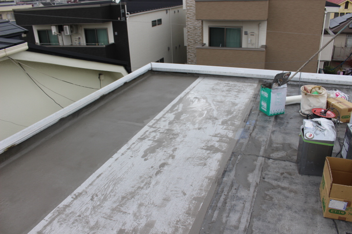 西宮市ＡＬＣ造雨漏り修理１４