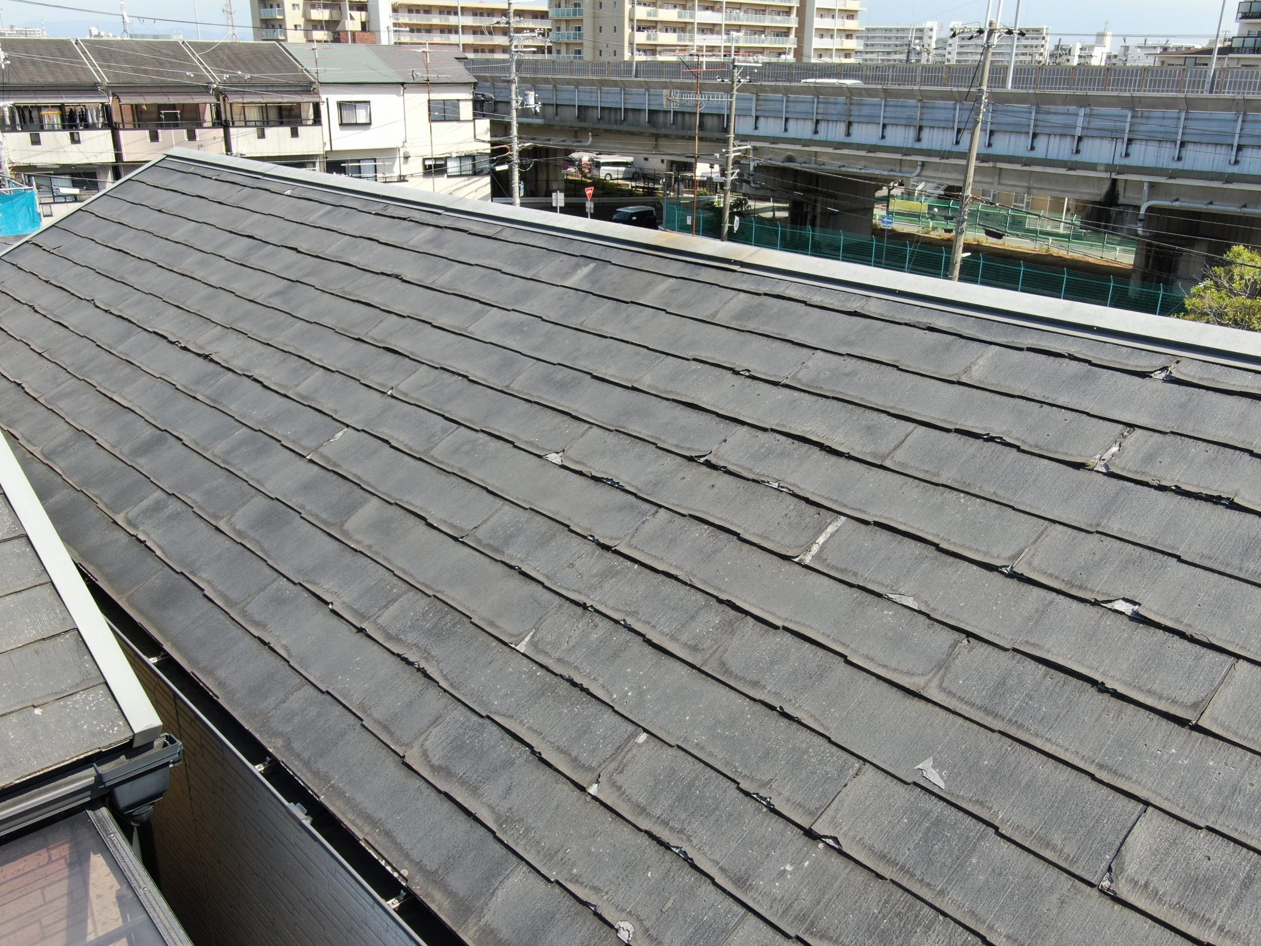 西宮市カラーベスト屋根点検