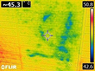 外壁亀裂　赤外線調査　雨水侵入