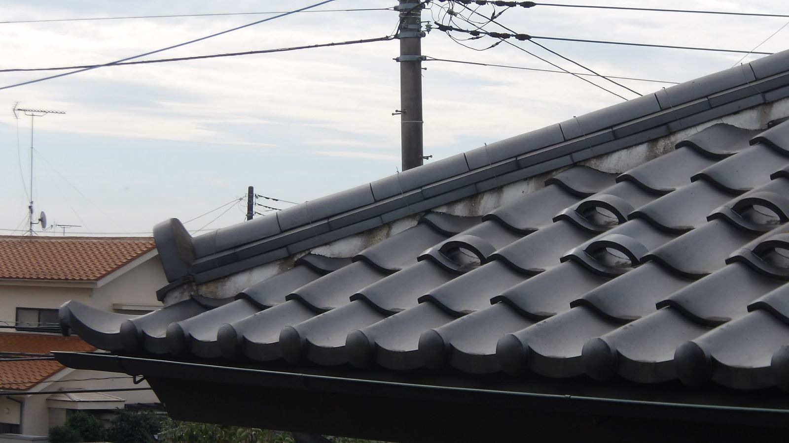 瓦屋根　漆喰劣化