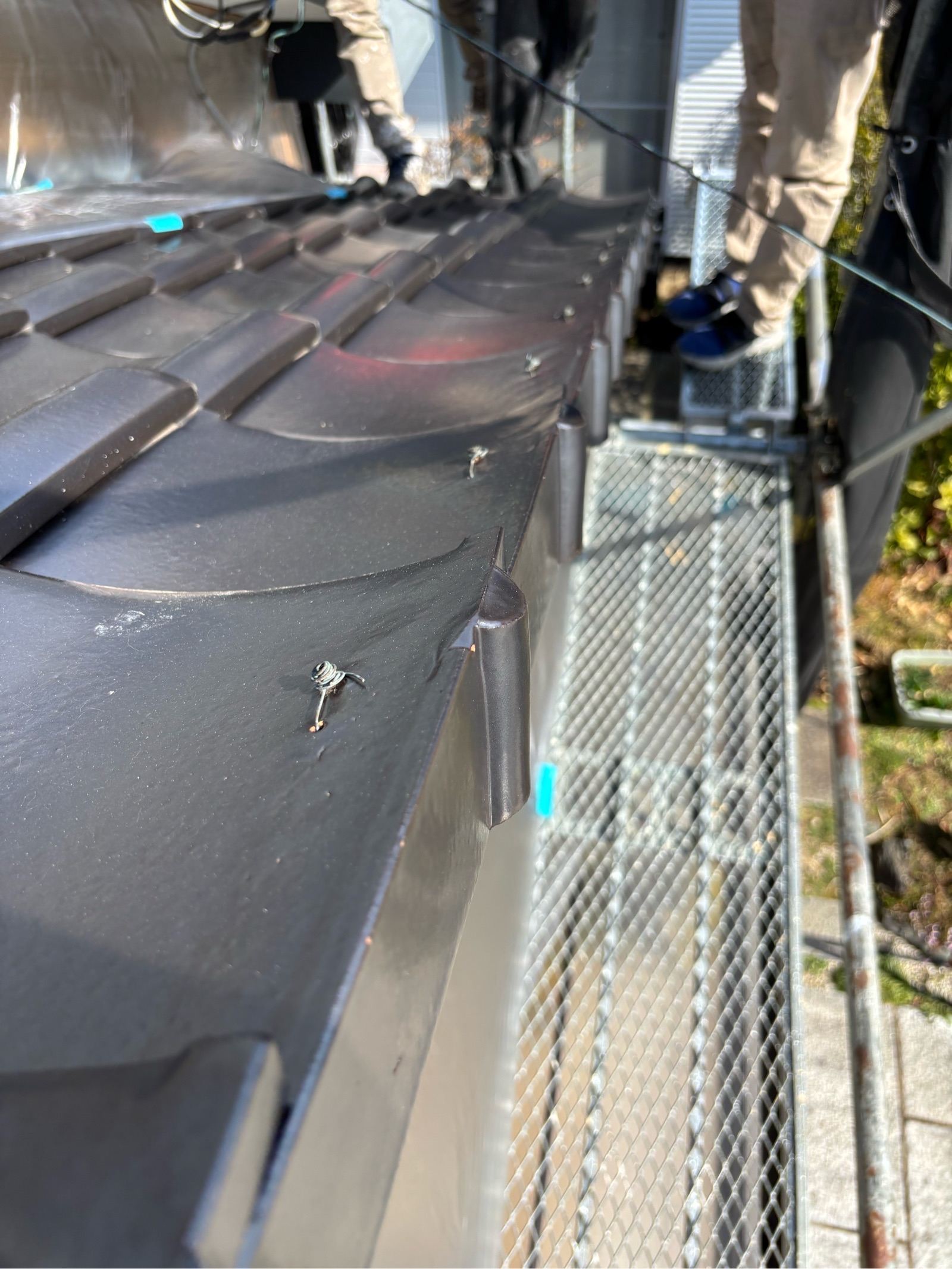 ケラバ瓦　シーリング