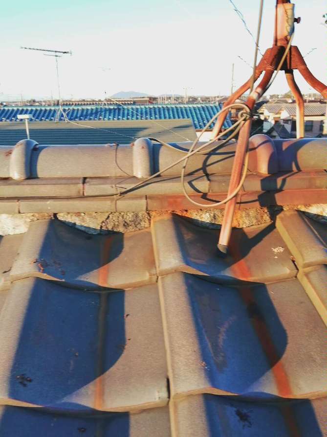 屋根の漆喰の傷み