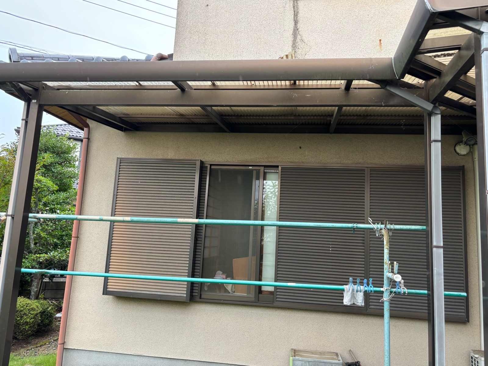 石岡市でポリカ屋根交換施工前