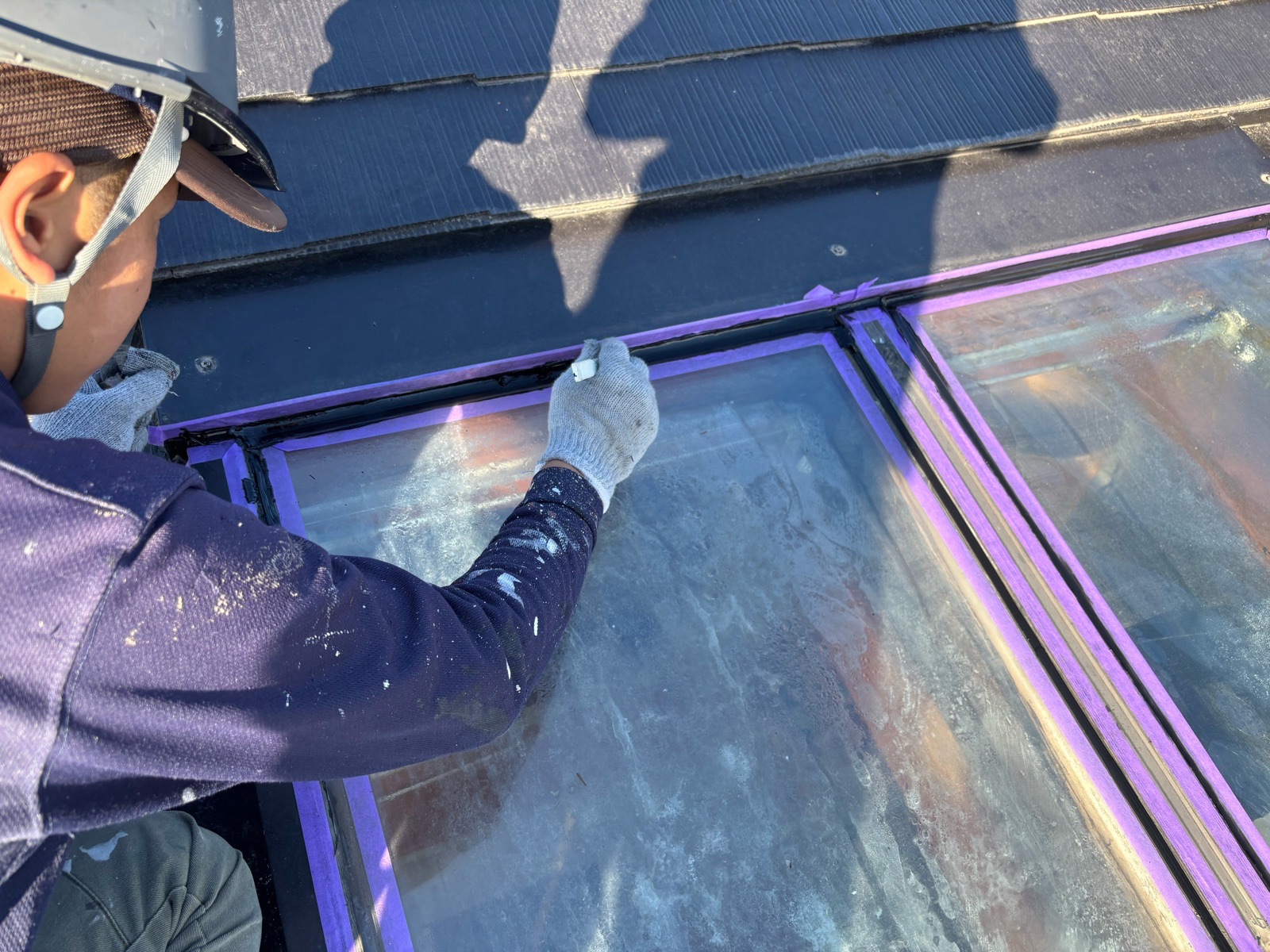 石岡市で天窓からの雨漏り補修作業