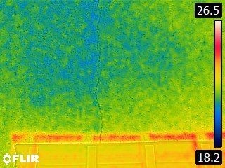 かすみがうら市でモルタル外壁のクラックから雨漏り赤外線サーモグラフィー