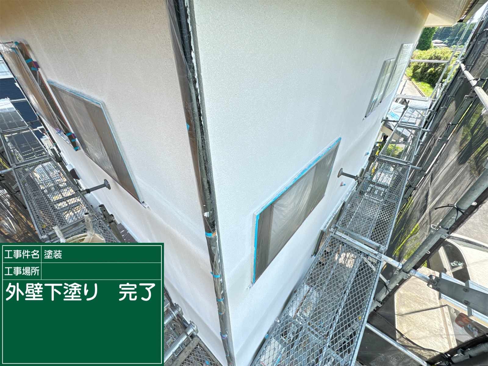 かすみがうら市で外壁塗装モルタル外壁に微弾性のある下塗り