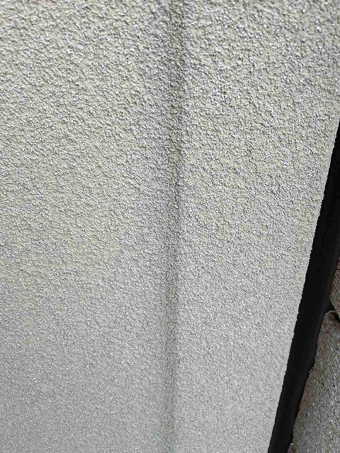 黒ずんでいたシーリング