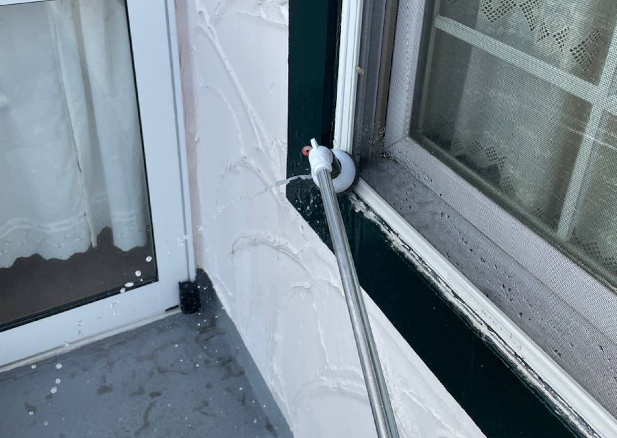 かすみがうら市雨漏り散水調査、原因はパッキンの劣化