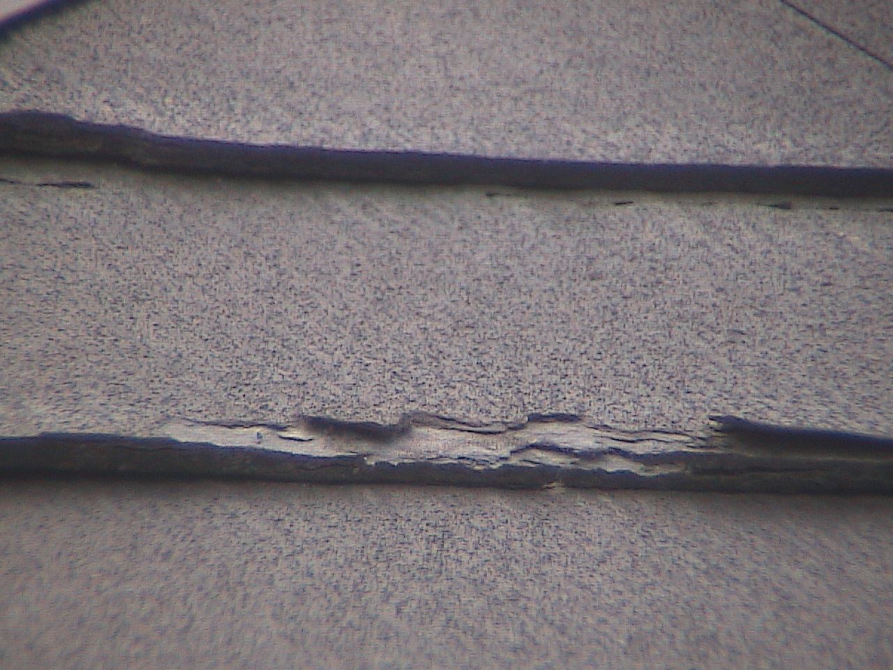 パミール屋根　剥がれ