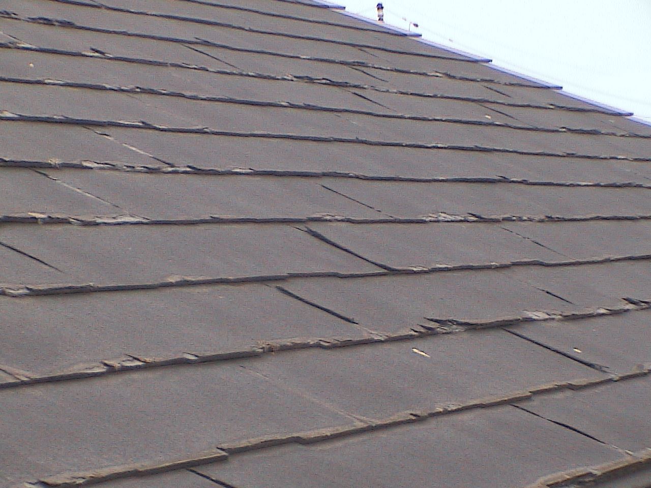 劣化したパミール屋根