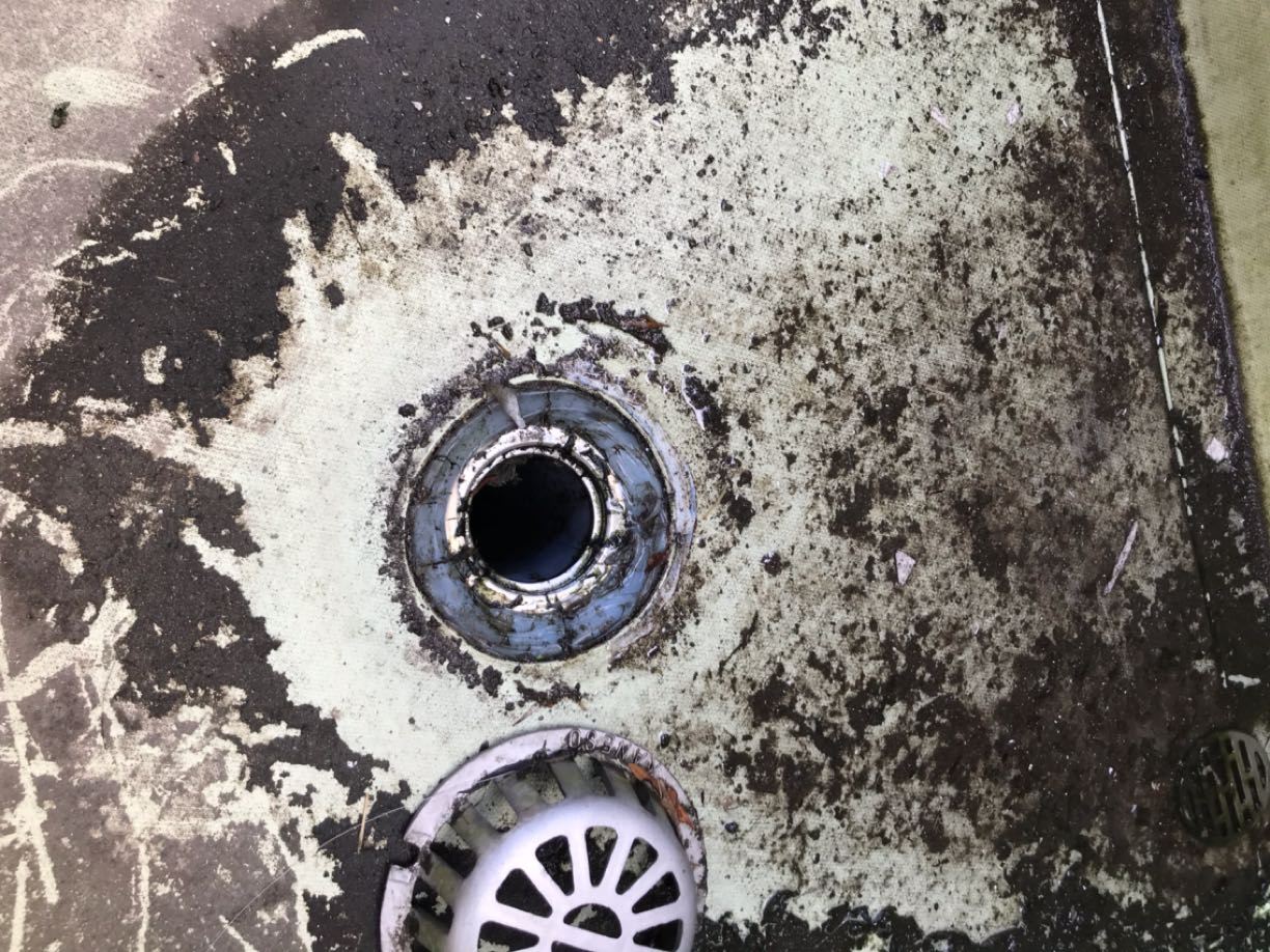 ドレン周り雨漏り