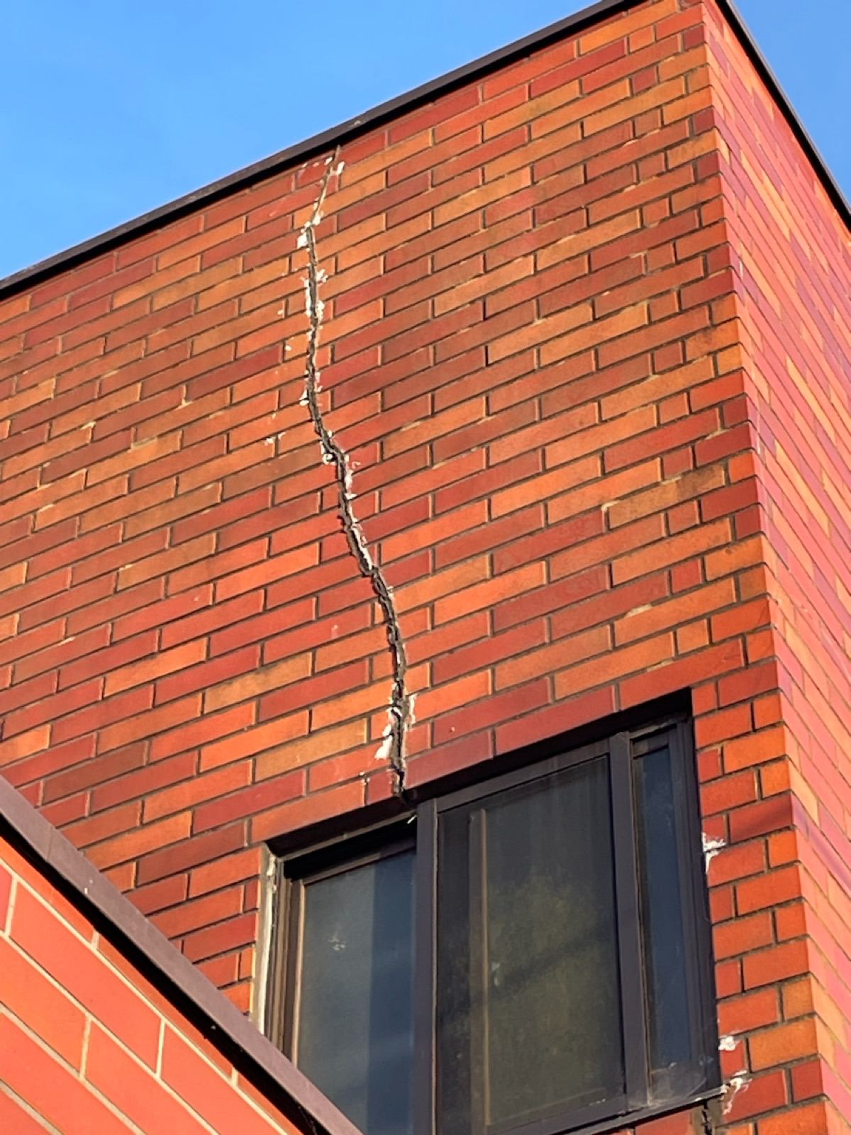 外壁サイディングの割れ