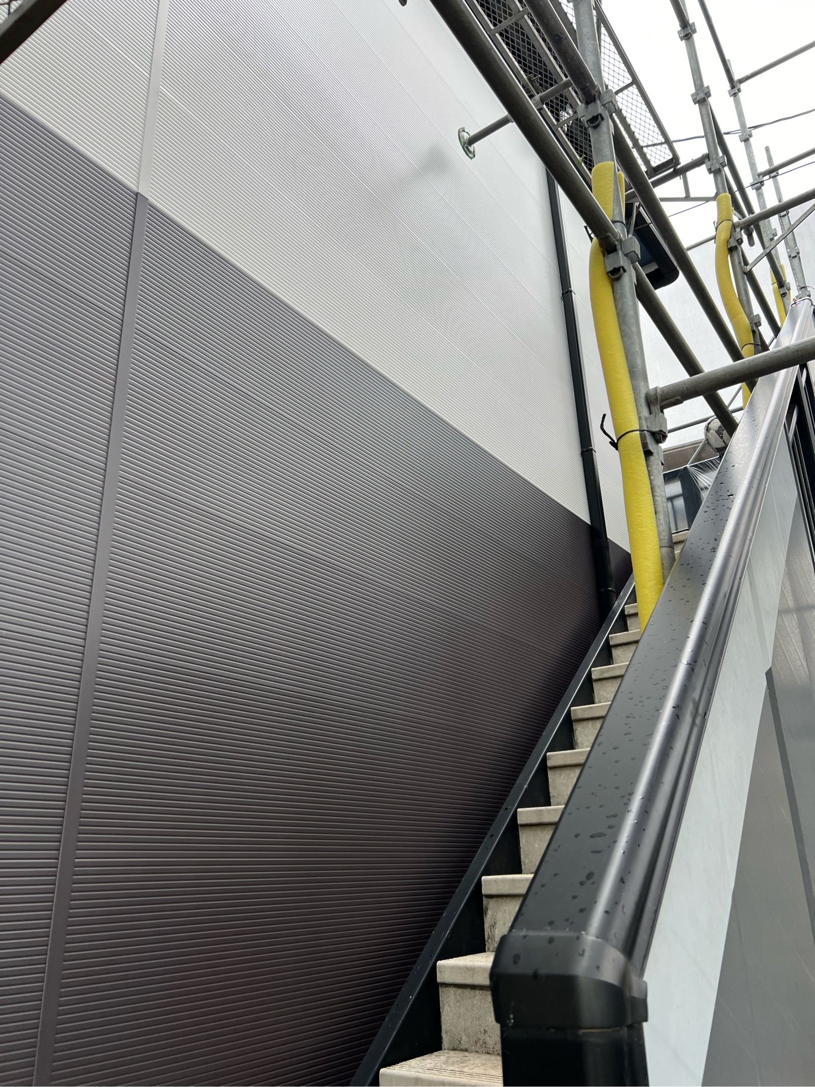 ガルステージ施工完了