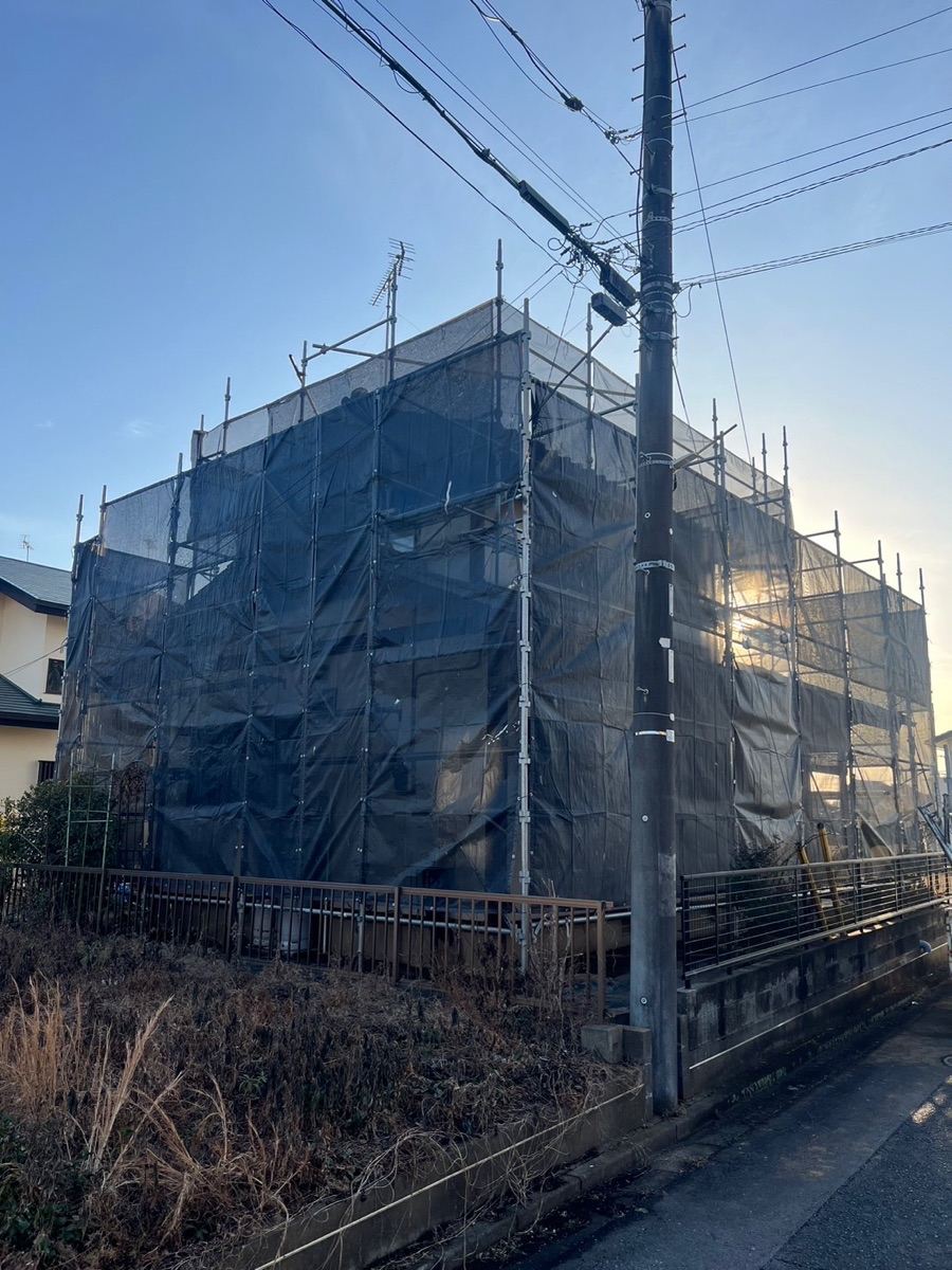 足場　屋根塗装