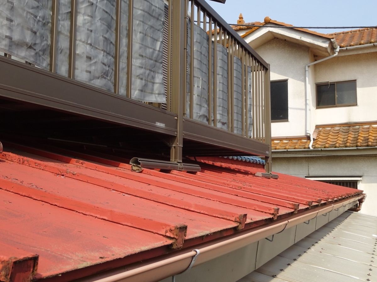 トタン屋根　劣化