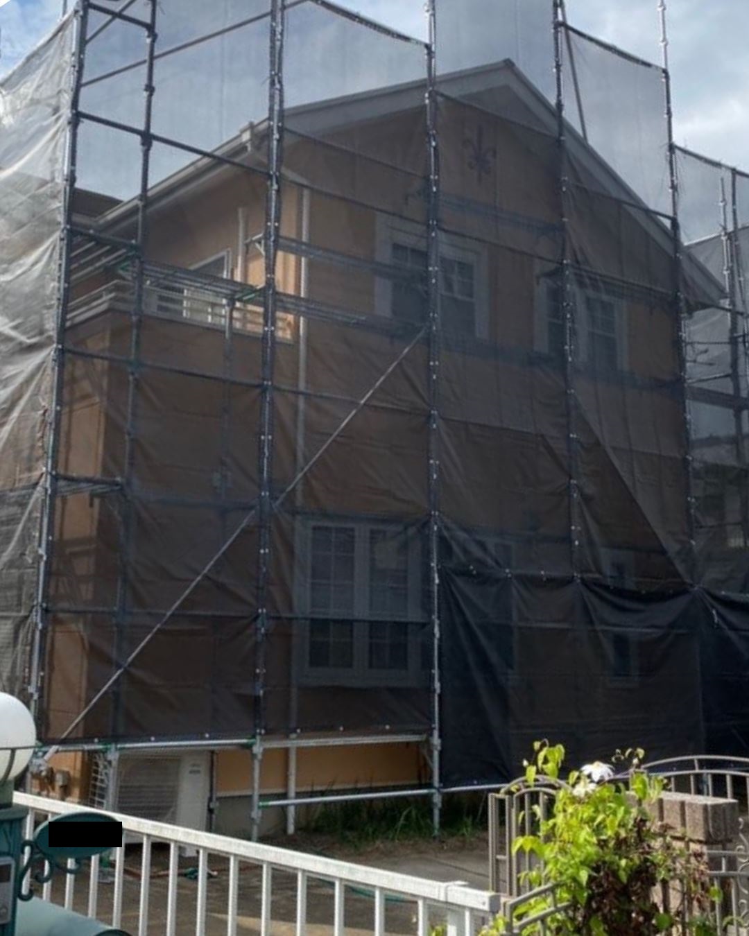 石岡市塗装工事　足場・養生ネットの設置