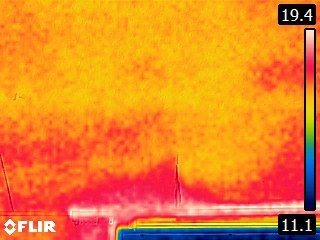 土浦市保育園の雨漏り修理後の散水調査赤外線