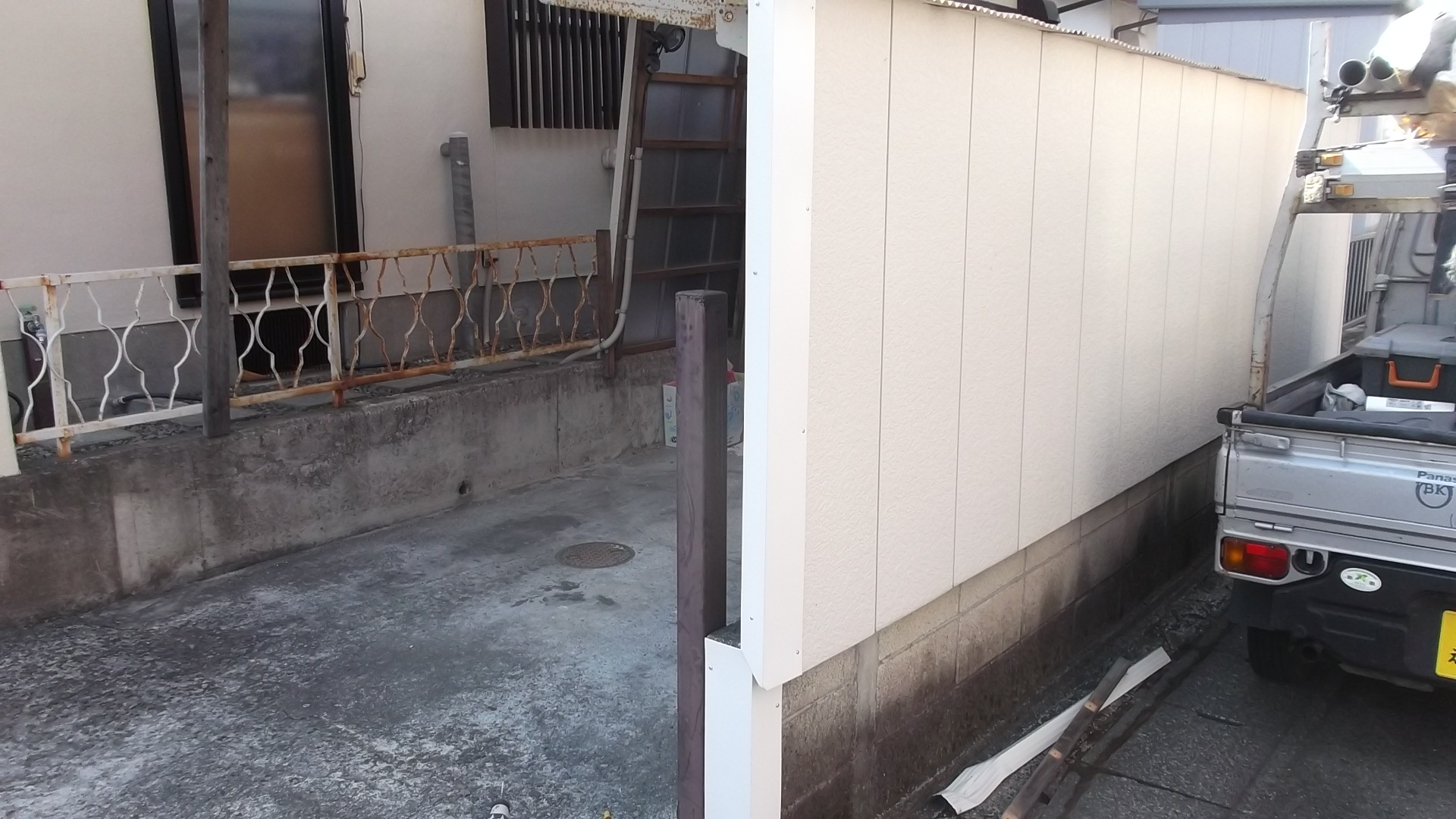 板金カバー取り付け