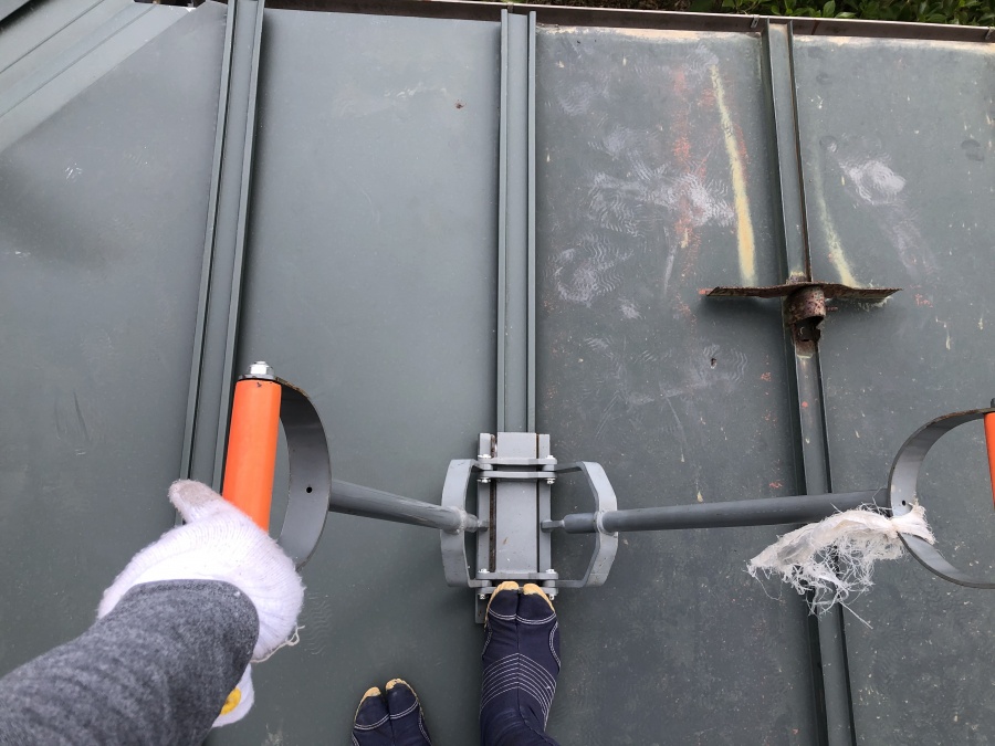 屋根ガッチャ掛け