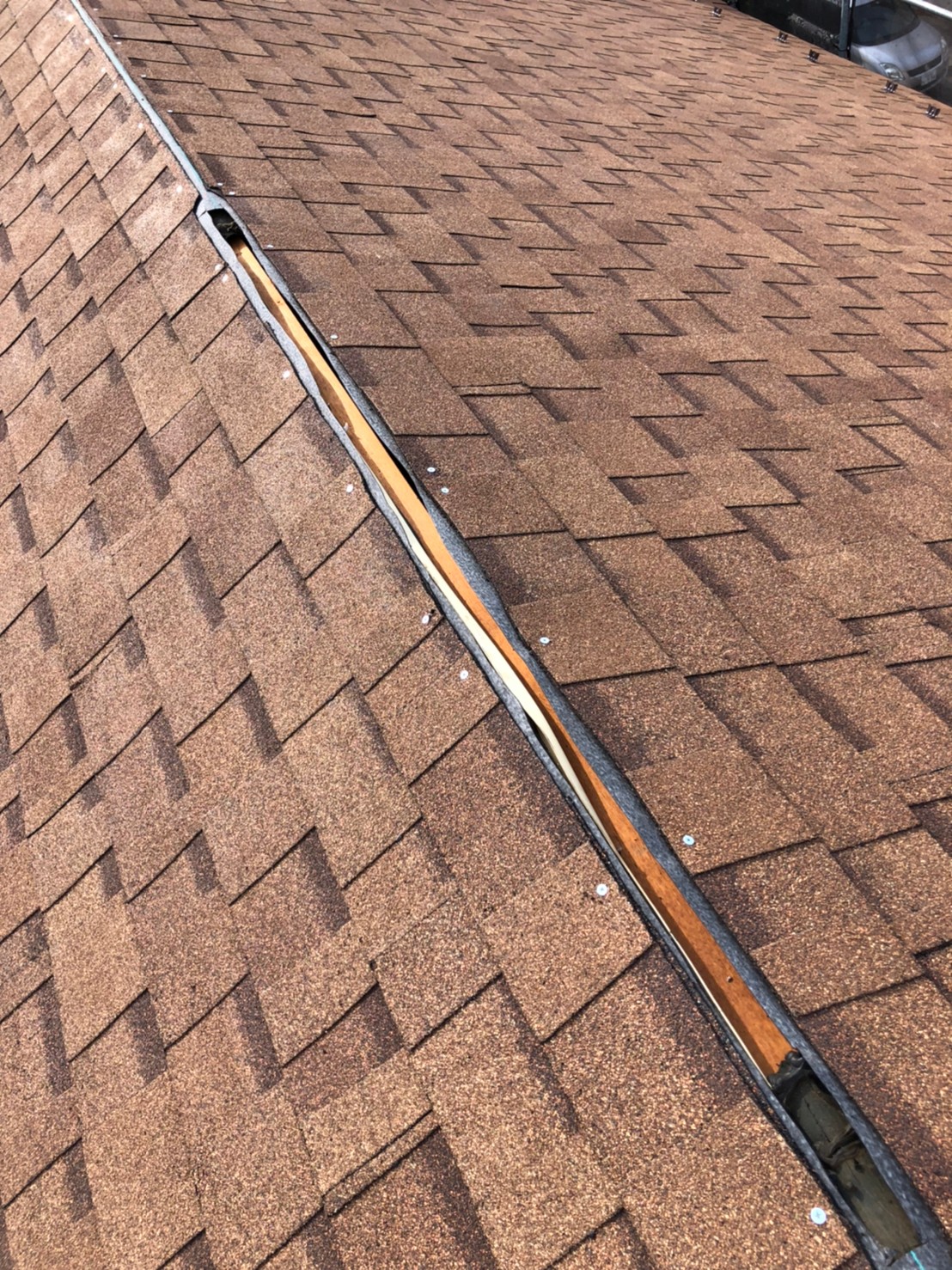 シングル換気開口